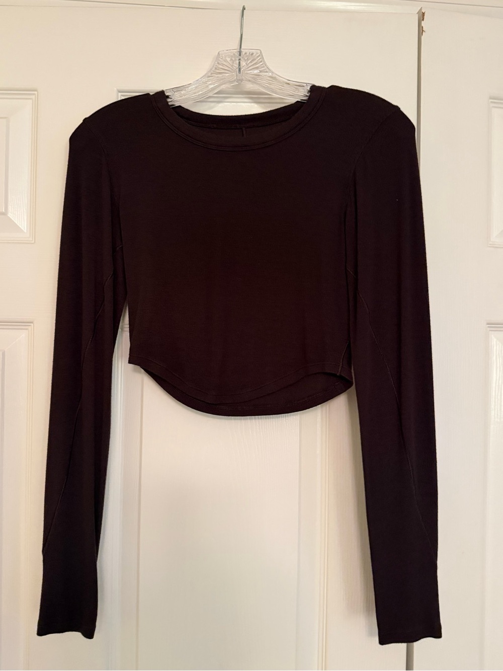 Lululemon Hold Tight Cropped Longsleeve Tee Charcoal Brown Women’s Size 6